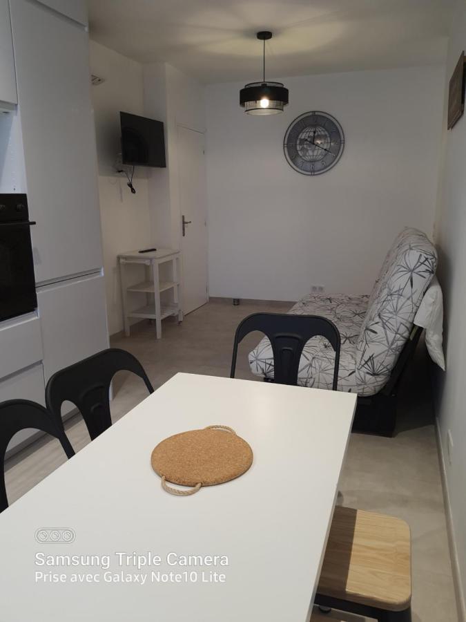 Les Violettes 3 Pieces Centre Ville Antibes Esterno foto